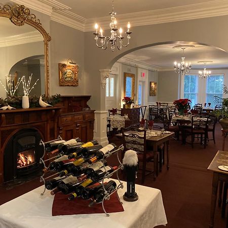Blomidon Inn Wolfville Buitenkant foto