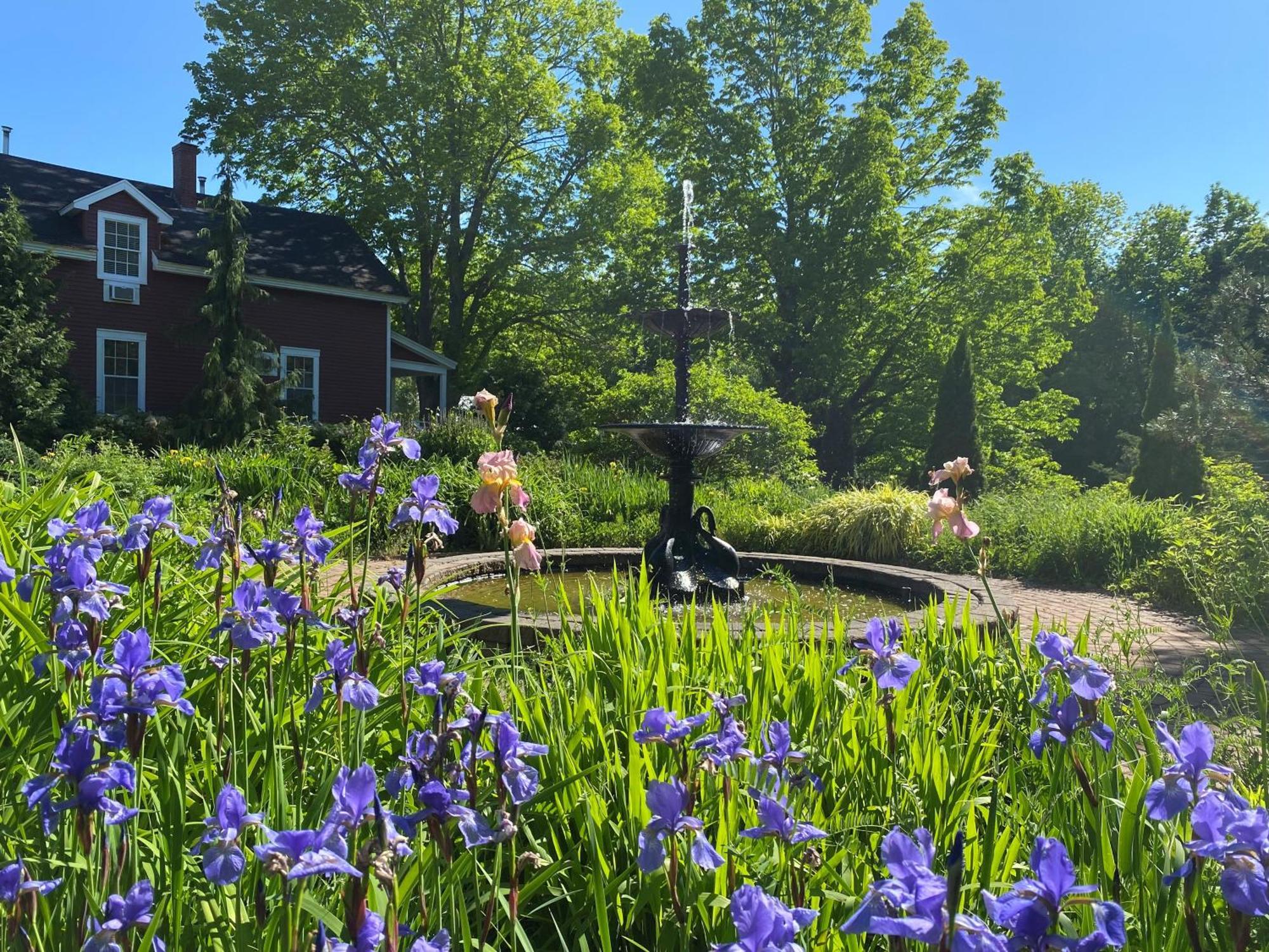Blomidon Inn Wolfville Buitenkant foto
